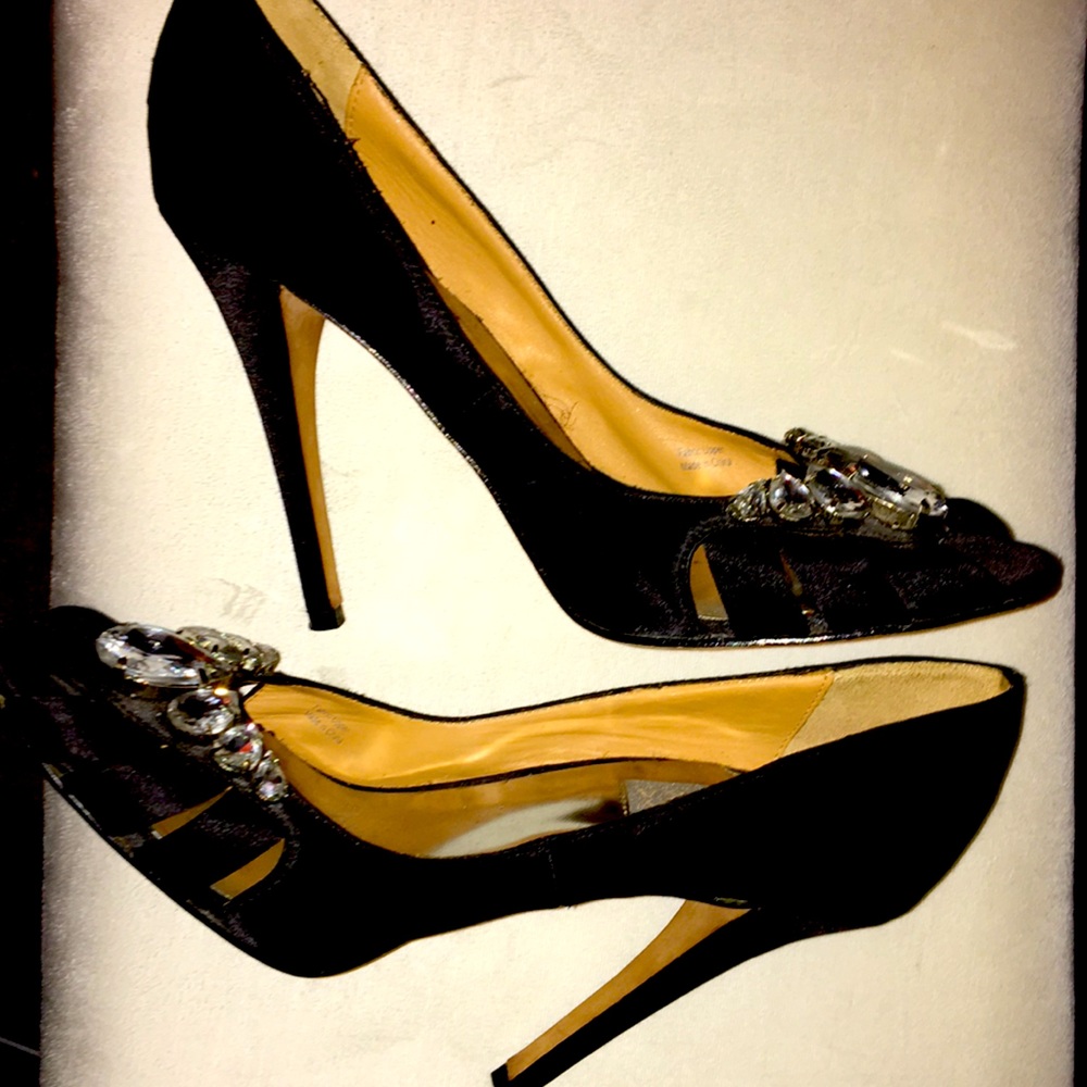 BADGLEY MISCHKA Black Pump